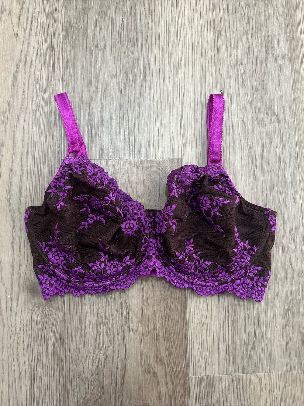 Wacoal Embrace Lace Underwire Bra in Brown Purple Lace Style 65191 Size 36DDD